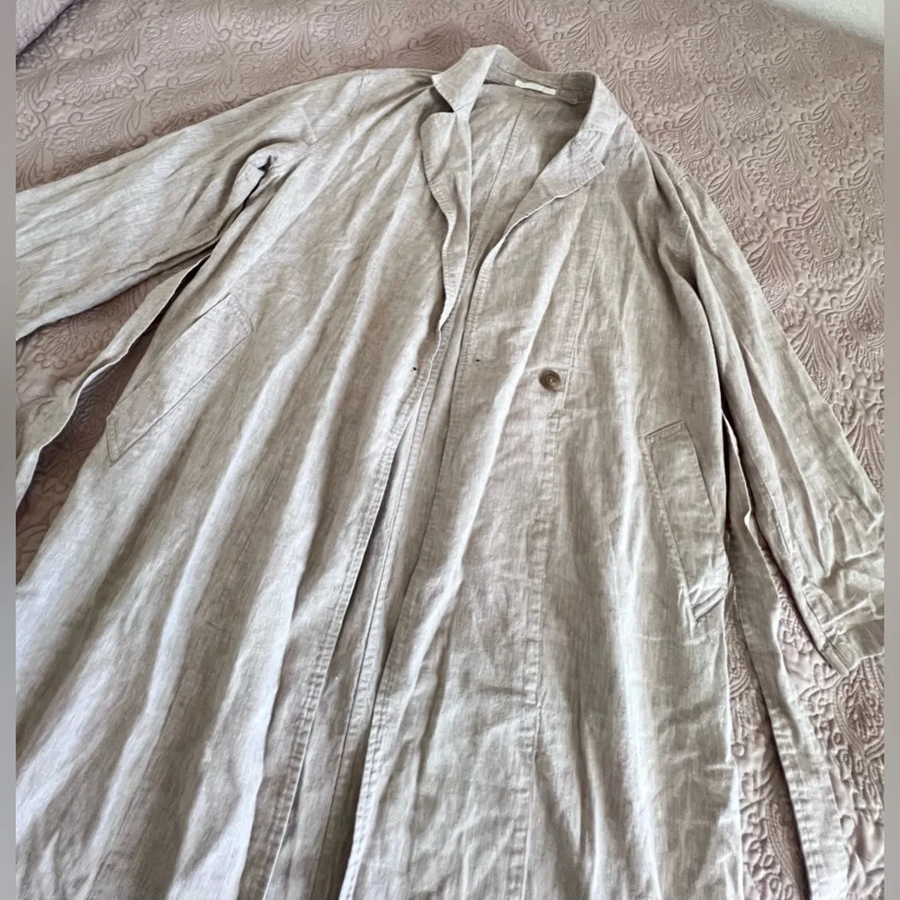 Uniqlo Light Brown Linen Light Weight Coat - Picture 3 of 7